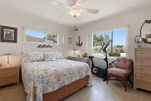 2101 Jo an Dr, Sarasota, FL 34231 - Photo 22