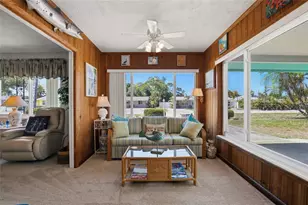 2101 Jo an Dr, Sarasota, FL 34231 - Photo 10