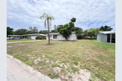 3842 Hawkeye Circle, Sarasota, FL 34232 - Photo 2