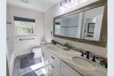 3070 Gulf Gate Drive, Sarasota, FL 34231 - Photo 14