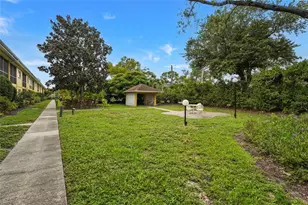 2155 Wood St, Sarasota, FL 34237 - Photo 28