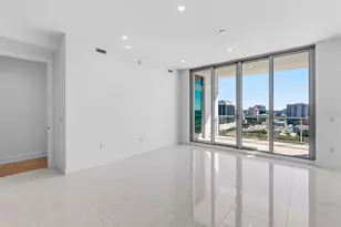 111 S Pineapple Ave, Sarasota, FL 34236 - Photo 6