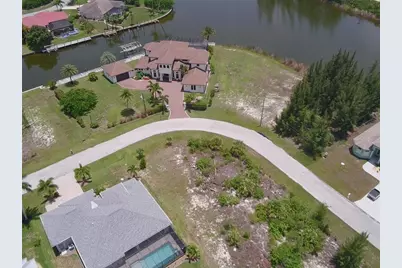 10571 Poughkeepsie Circle, Port Charlotte, FL 33981 - Photo 1