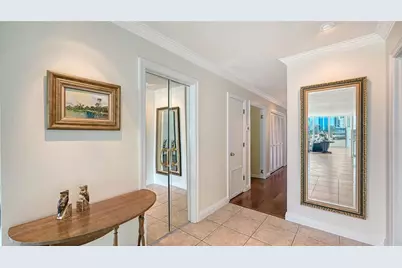 660 Golden Gate Point #51 & 52, Sarasota, FL 34236 - Photo 8