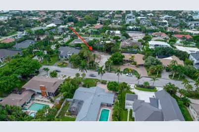 338 Bird Key Drive, Sarasota, FL 34236 - Photo 4
