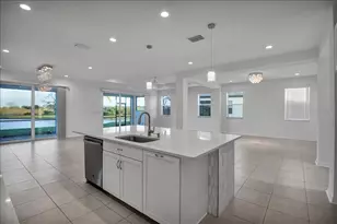 17703 Savory Mist Cir, Lakewood Ranch, FL 34211 - Photo 14