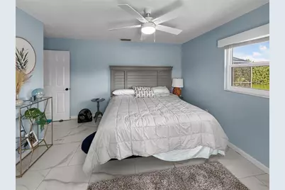 1401 Georgetowne Drive, Sarasota, FL 34232 - Photo 38