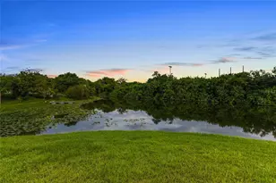 1401 Georgetowne Dr, Sarasota, FL 34232 - Photo 30