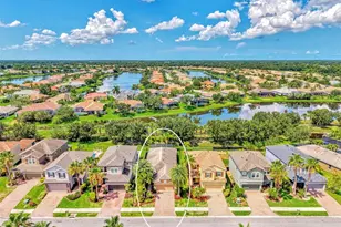 8467 Nandina Dr, Sarasota, FL 34240 - Photo 1