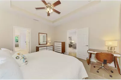 8467 Nandina Drive, Sarasota, FL 34240 - Photo 16