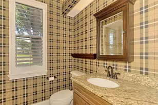 7767 Alister MacKenzie Dr, Sarasota, FL 34240 - Photo 48