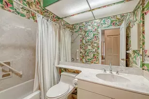3331 Hadfield Greene, Sarasota, FL 34235 - Photo 18