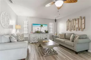 914 Plum Tree Ln, Sarasota, FL 34243 - Photo 14