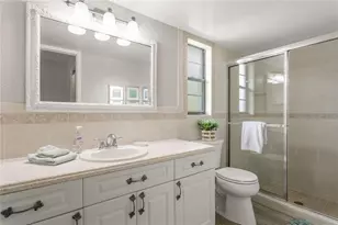 914 Plum Tree Ln, Sarasota, FL 34243 - Photo 22