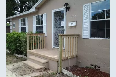 2304 Kingston Street S, Saint Petersburg, FL 33711 - Photo 2
