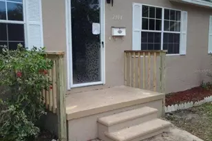 2304 Kingston St S, Saint Petersburg, FL 33711 - Photo 1
