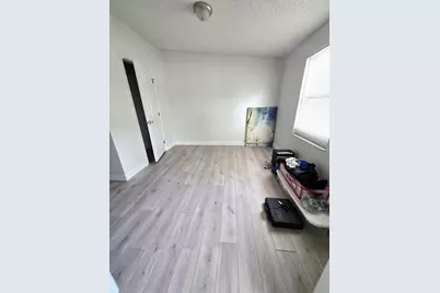 2304 Kingston Street S, Saint Petersburg, FL 33711 - Photo 10