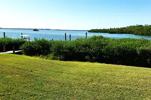2424 Placida Rd, Englewood, FL 34224 - Photo 4