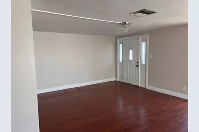 6111 Rollins Street, Bradenton, FL 34207 - Photo 4