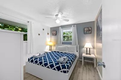 4055 Bay Oaks Circle, Englewood, FL 34223 - Photo 18