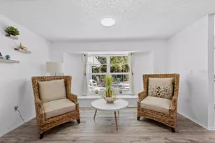4055 Bay Oaks Cir, Englewood, FL 34223 - Photo 4