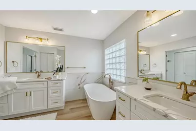 339 Treasure Boat Way, Sarasota, FL 34242 - Photo 40