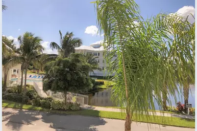 7730 34th Avenue W #101, Bradenton, FL 34209 - Photo 24