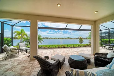 289 Villoresi Boulevard, Nokomis, FL 34275 - Photo 2