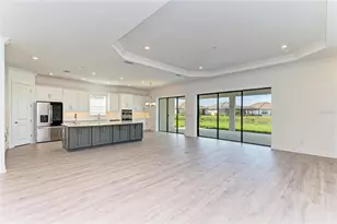 16403 Umbria Pl, Bradenton, FL 34211 - Photo 10