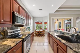 547 Meadow Sweet Cir, Osprey, FL 34229 - Photo 14