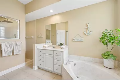 547 Meadow Sweet Circle, Osprey, FL 34229 - Photo 18