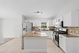 6222 Blueflower Ct, Bradenton, FL 34202 - Photo 10
