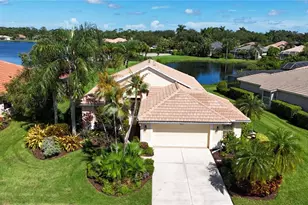 4859 Sabal Lake Cir, Sarasota, FL 34238 - Photo 2