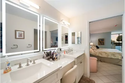 713 Bayport Way #713, Longboat Key, FL 34228 - Photo 20