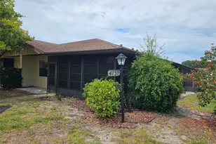 4132 66th St Cir W, Bradenton, FL 34209 - Photo 4