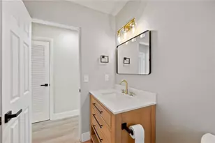 2770 Wood St, Sarasota, FL 34237 - Photo 36