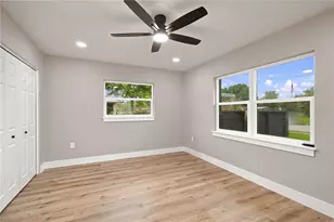 2770 Wood St, Sarasota, FL 34237 - Photo 38