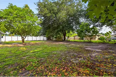 4734 Delmonte Avenue, Sarasota, FL 34235 - Photo 6