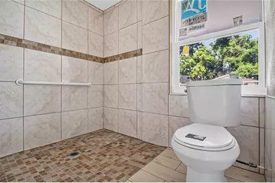 4734 Delmonte Avenue, Sarasota, FL 34235 - Photo 18