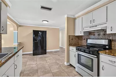 4734 Delmonte Avenue, Sarasota, FL 34235 - Photo 12