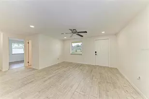 4319 Augustine Ave, Sarasota, FL 34231 - Photo 2