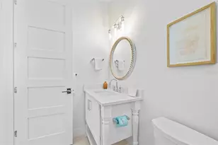 211 Grant Dr, Sarasota, FL 34236 - Photo 26