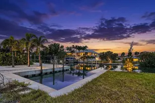 180 Mockingbird Ln, Englewood, FL 34223 - Photo 6