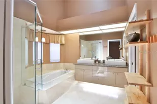 4700 Tivoli Ave, Sarasota, FL 34235 - Photo 20