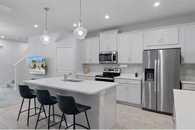 31449 Woodland Race Loop, Wesley Chapel, FL 33545 - Photo 10