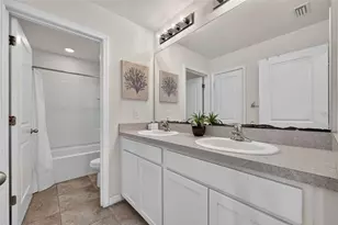 6541 Devesta Loop, Palmetto, FL 34221 - Photo 38