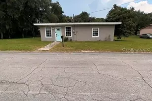 5025 Penvan Ave, De Leon Springs, FL 32130 - Photo 2