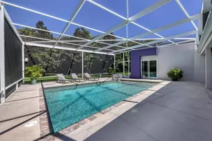 1556 Eastbrook Dr, Sarasota, FL 34231 - Photo 36