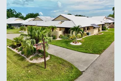 44 Sandstone Circle, Venice, FL 34293 - Photo 2