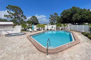 44 Sandstone Cir, Venice, FL 34293 - Photo 46